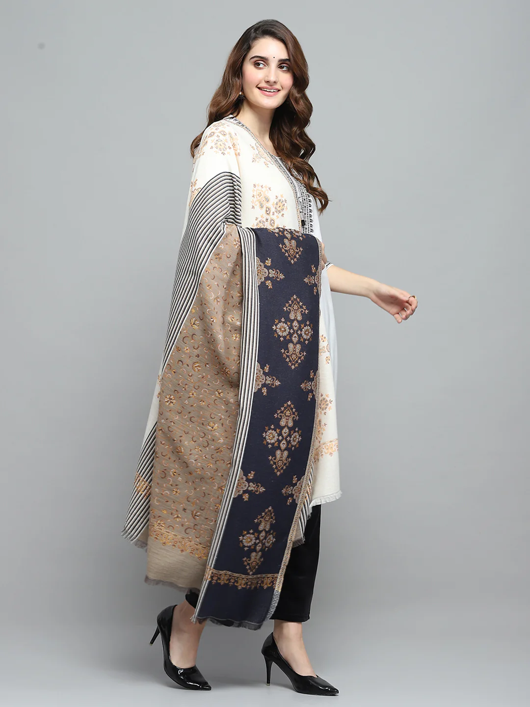 Women Multicolor Self Design Shawl - Image 4
