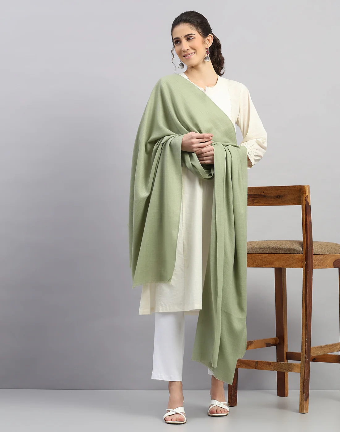 Women Multicolor Self Design   Shawl - Image 5