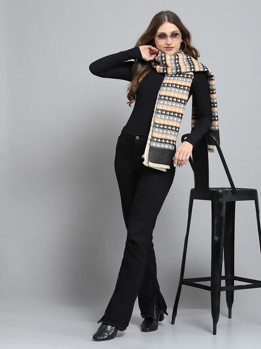 Women Multicolor Self Design Stole - Image 2