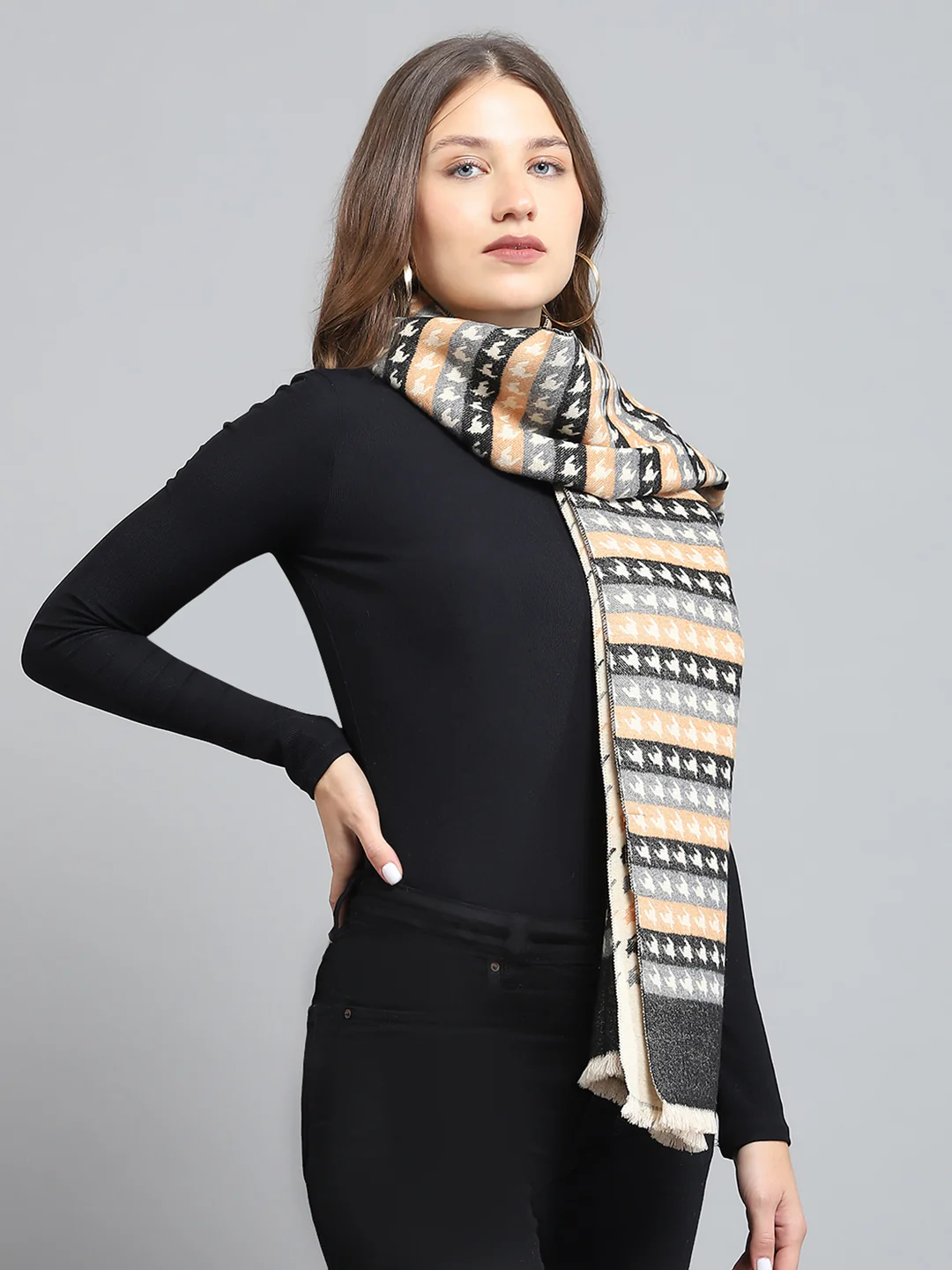 Women Multicolor Self Design Stole - Image 4