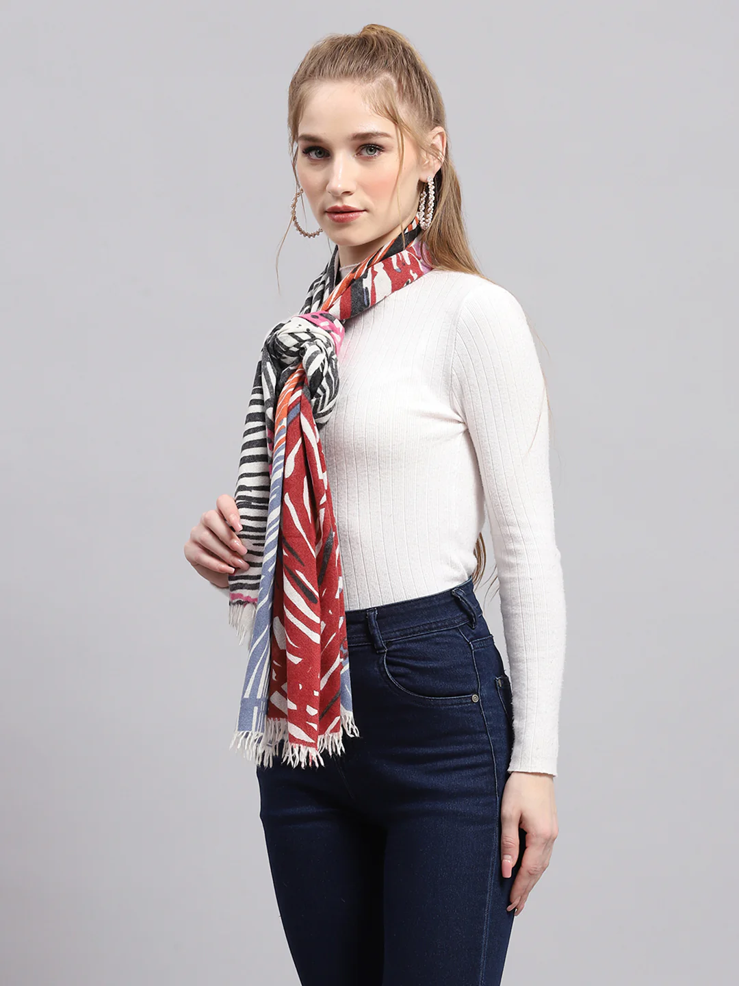 Women Multicolor Self Design Stole - Image 4