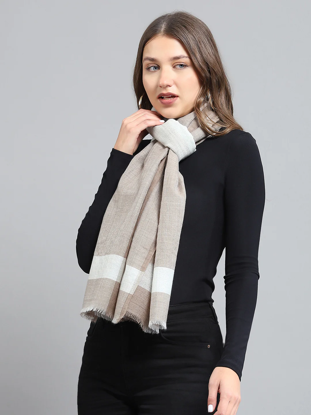 Women Multicolor Self Design Stole - Image 4