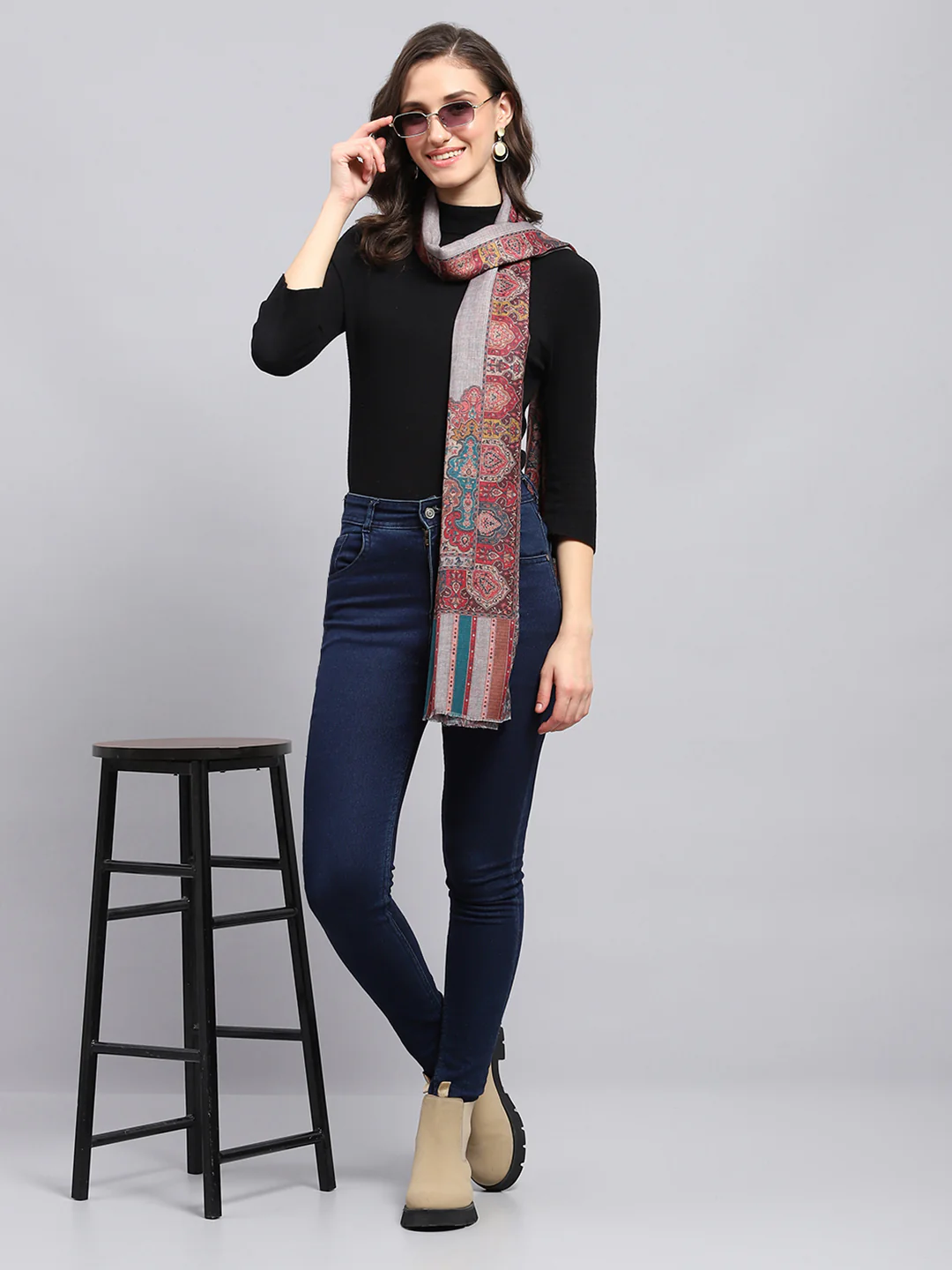 Women Multicolor Self Design Stole - Image 2