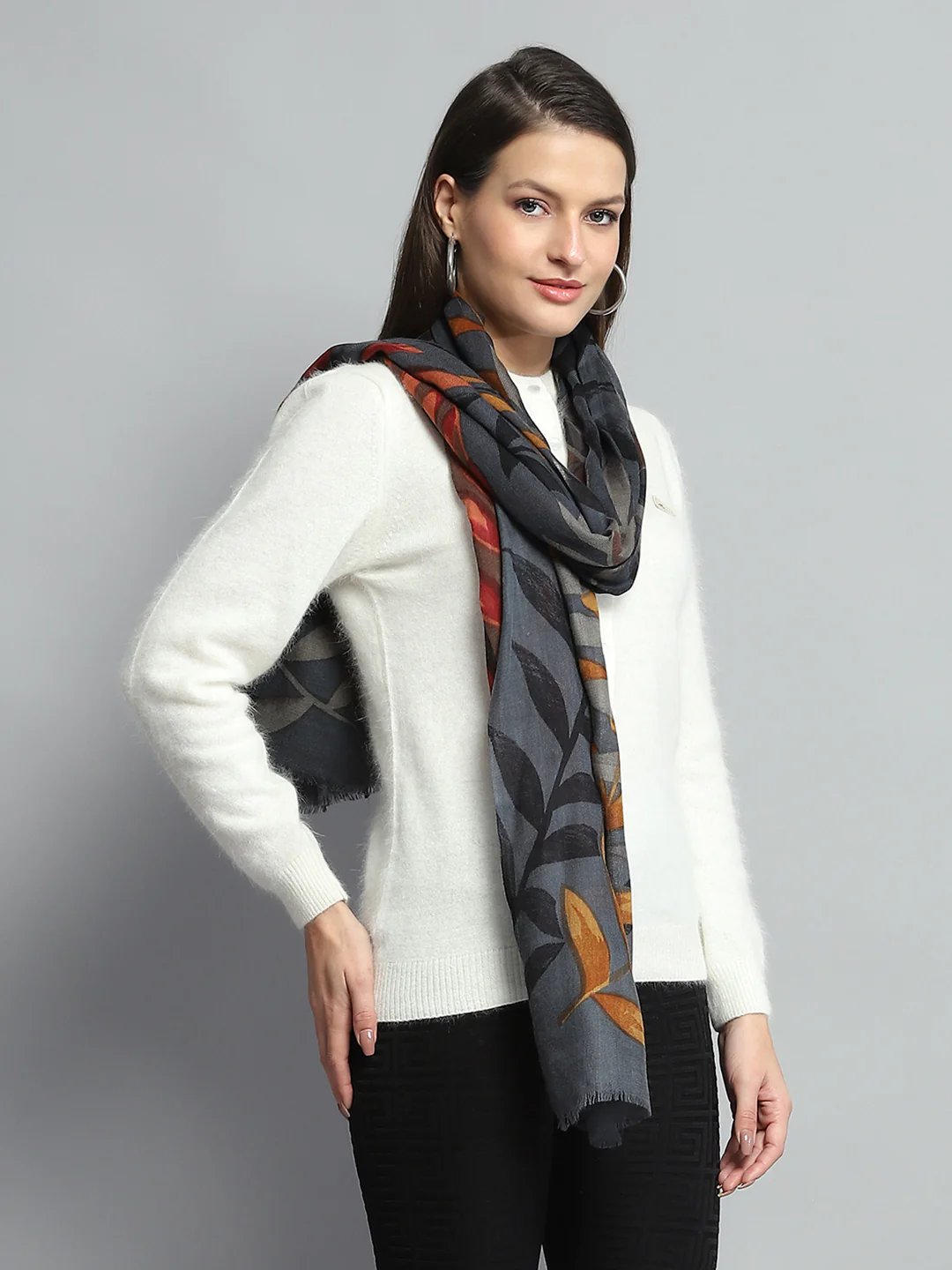 Women Multicolor Self Design Stole - Image 5