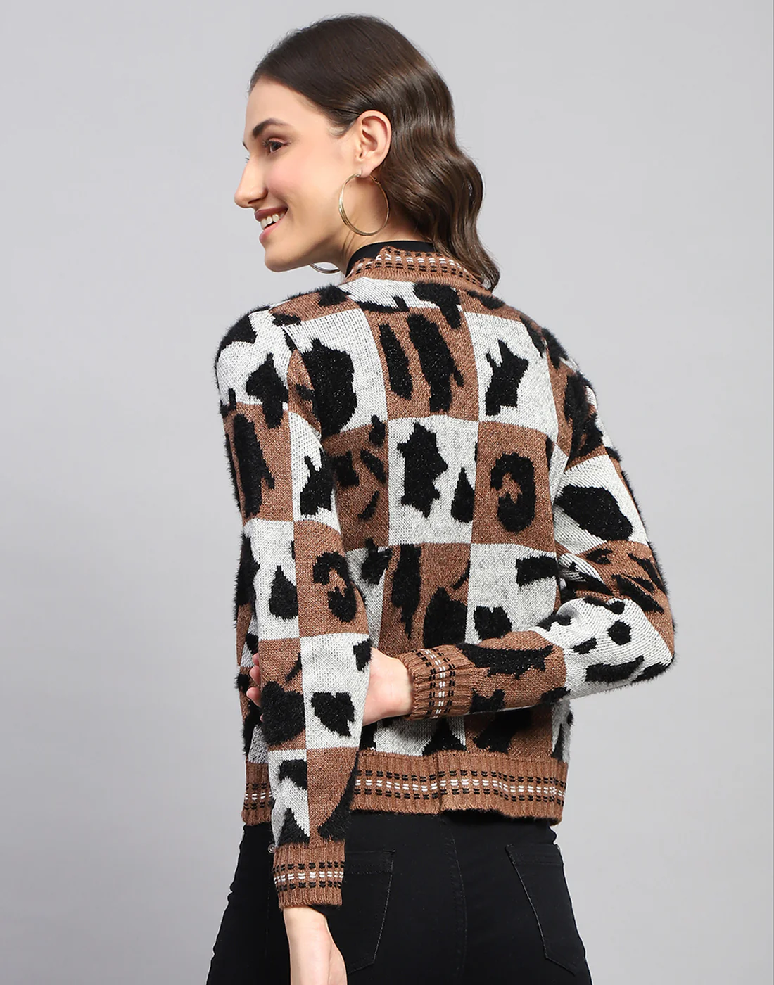 Women Multicolor Self Design V Neck Full Sleeve Cardigan - Image 5