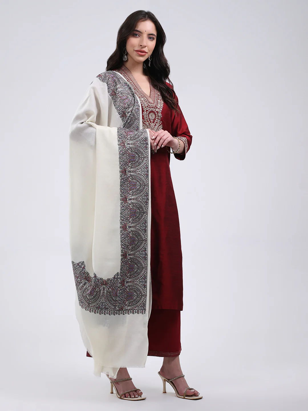 Women Multicolor Self Design Wool Blend Shawl - Image 4