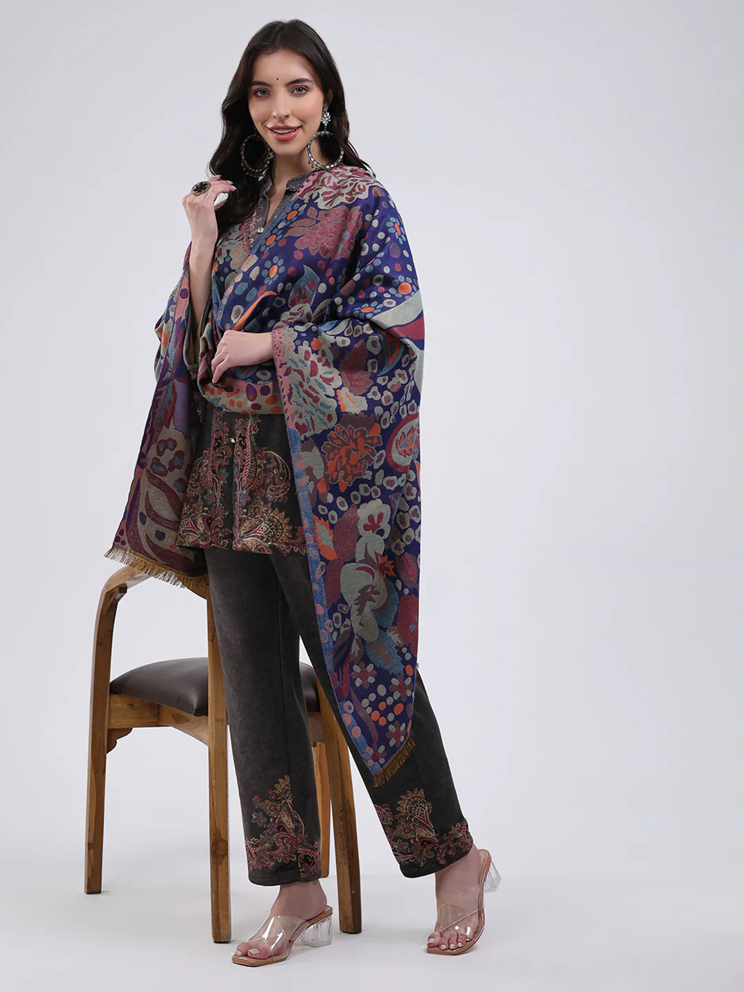 Women Multicolor Self Design Wool Blend Stole - Image 2