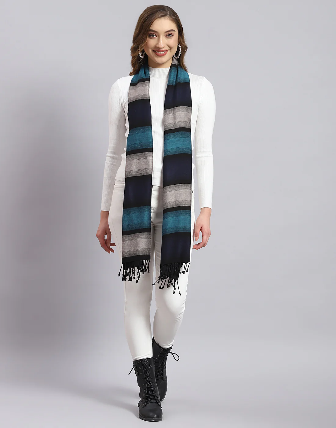 Women Multicolor Stripe Stole - Image 3