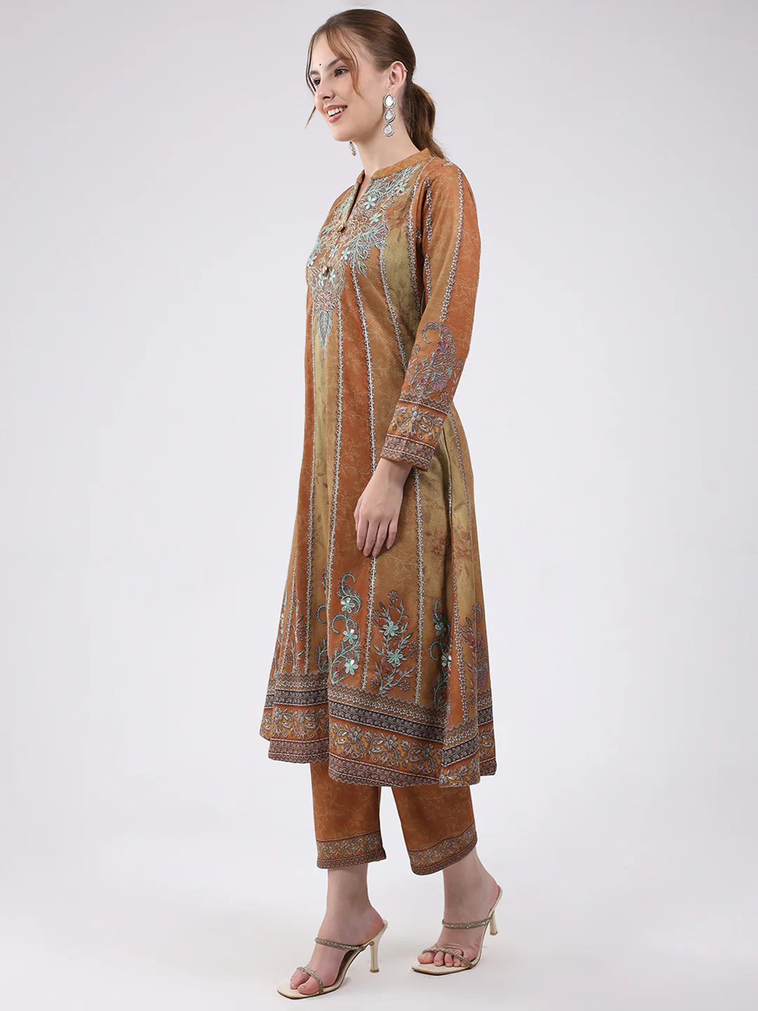 Women Mustard Printed Round Neck Full Sleeve Kurti Set for Winter - Image 5