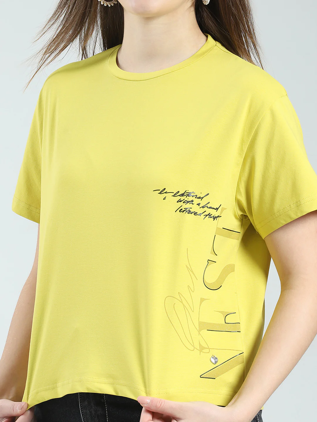 Women Mustard Printed Round Neck Half Sleeve Top - Image 7