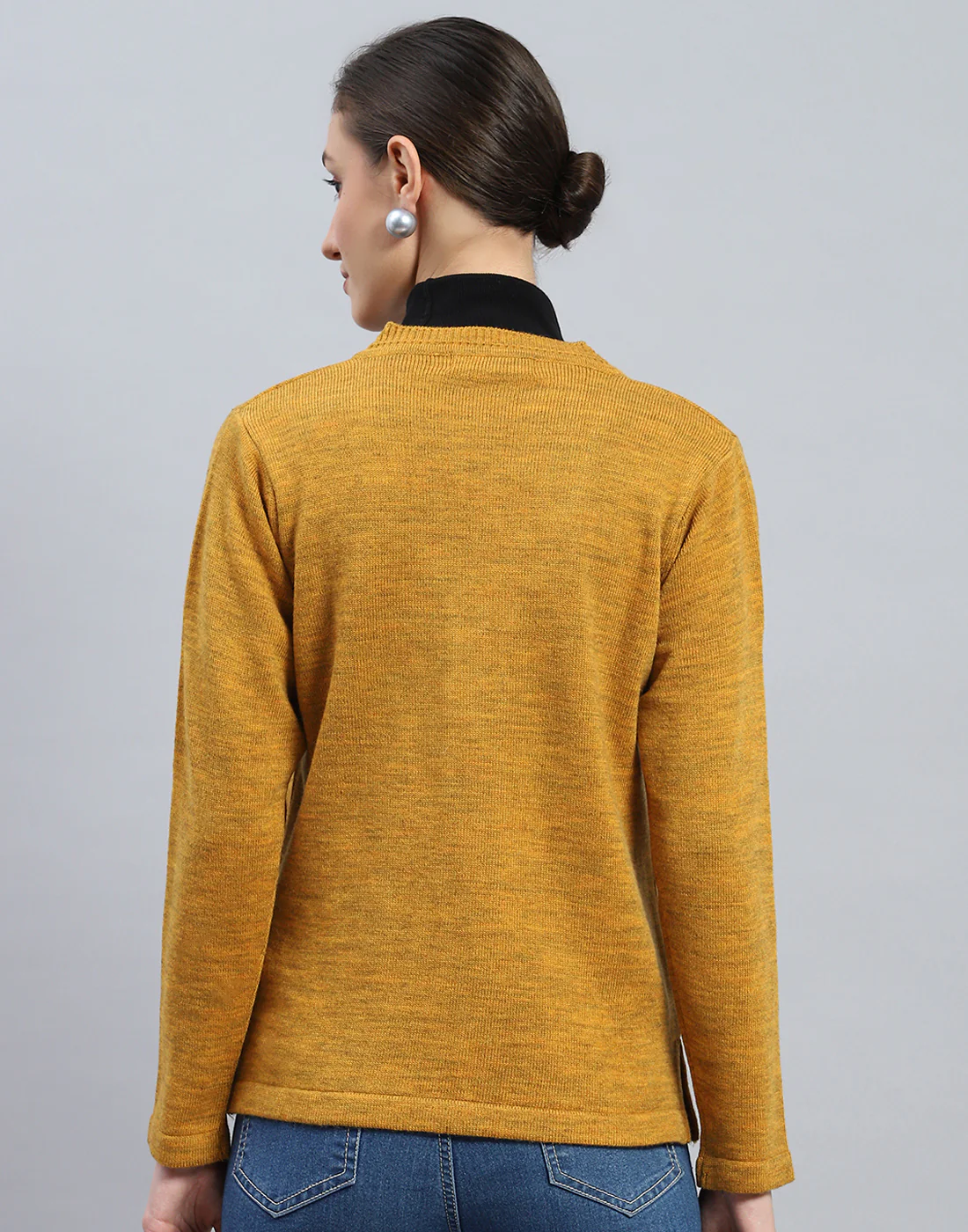 Women Mustard Solid V Neck Full Sleeve Cardigan - Image 5