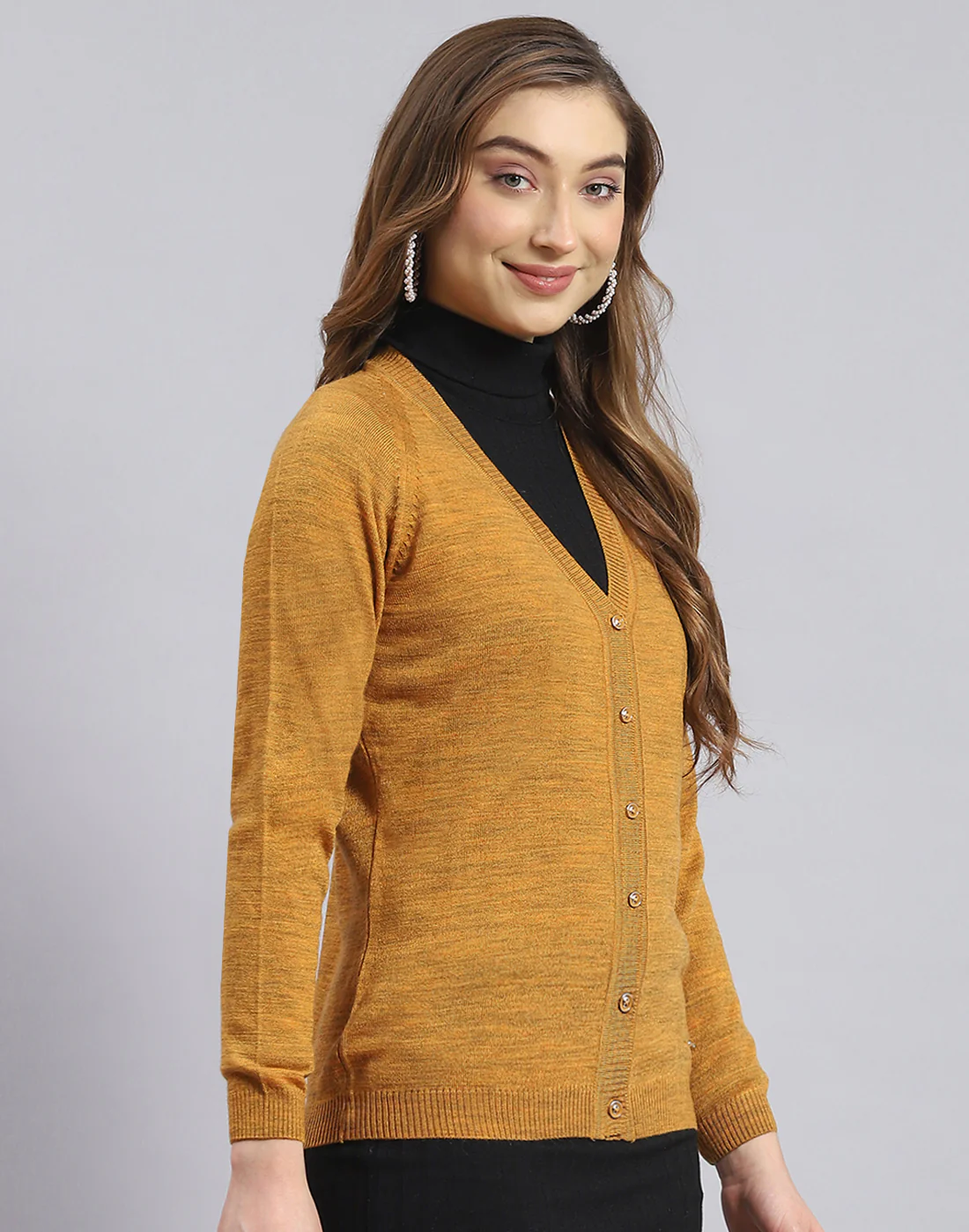 Women Mustard Solid V Neck Full Sleeve Sweater - Image 4