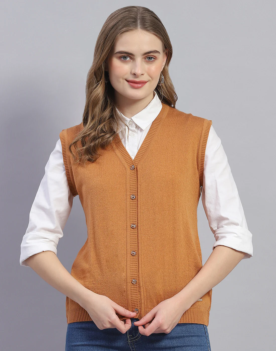 Women Mustard Solid V Neck Sleeveless Cardigan - Image 2