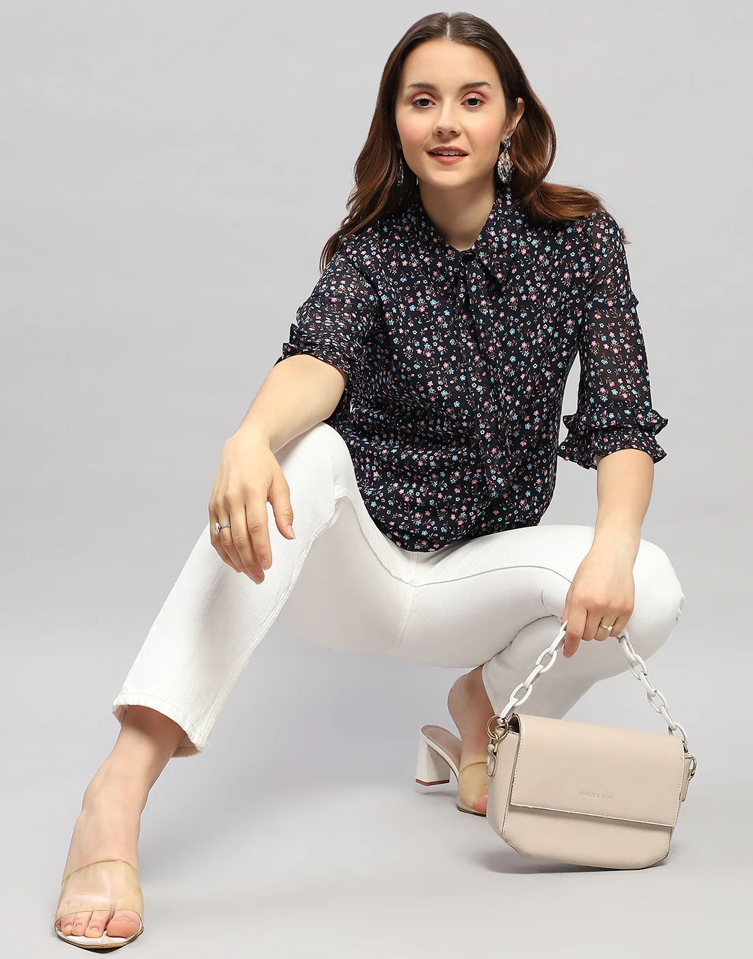 Women Navy Blue Floral Print Collar Neck 3/4 Sleeve Top - Image 2