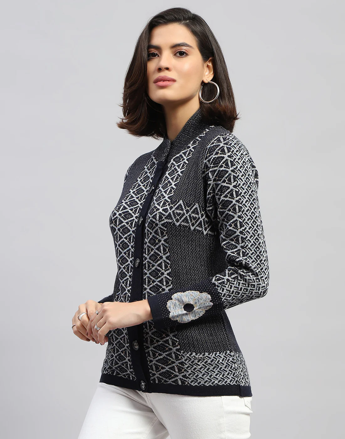 Women Navy Blue Jaquard Round Neck Full Sleeve Cardigan - Image 4