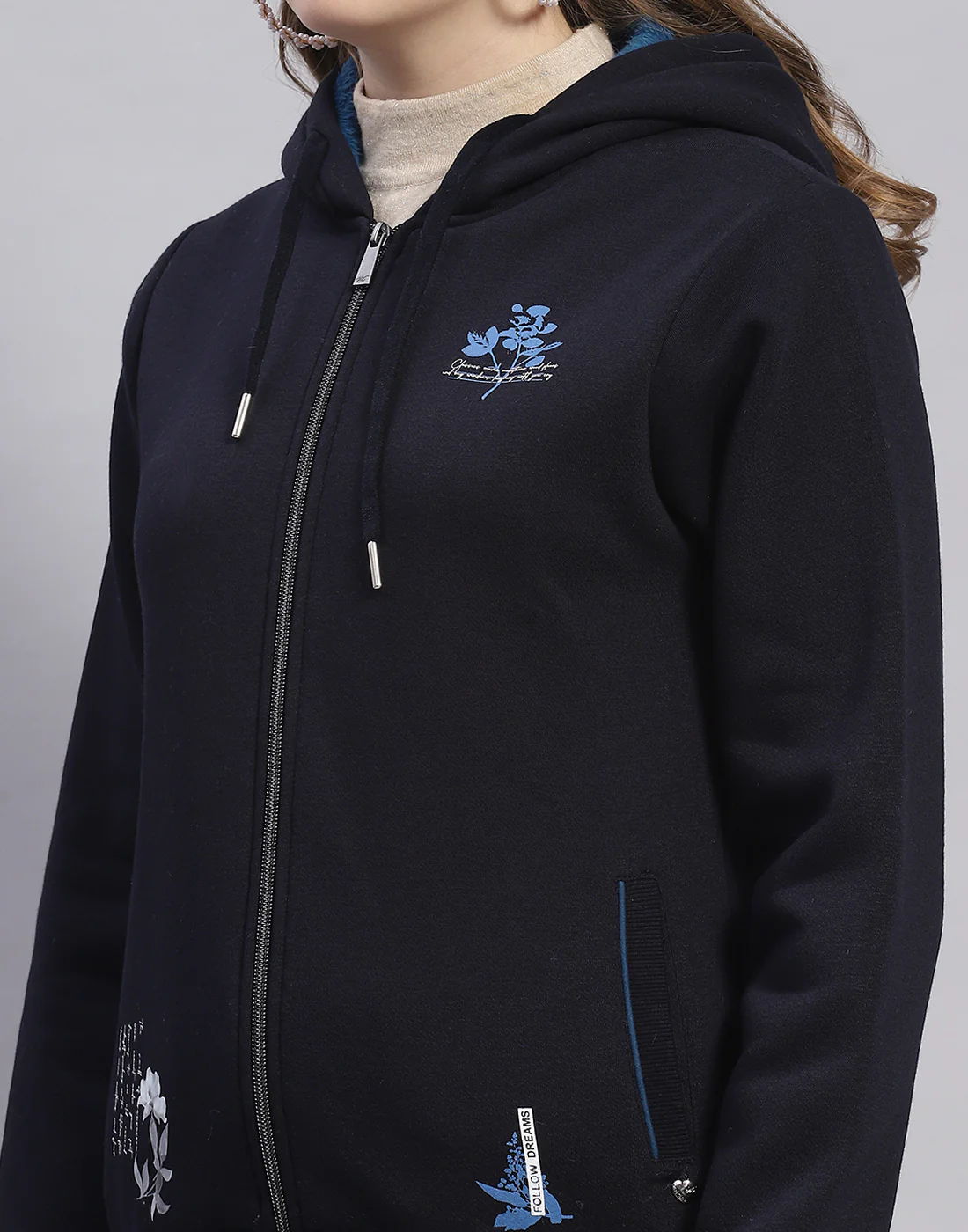 Women Navy Blue Printed Hooded Full Sleeve Sweatshirt - Image 6