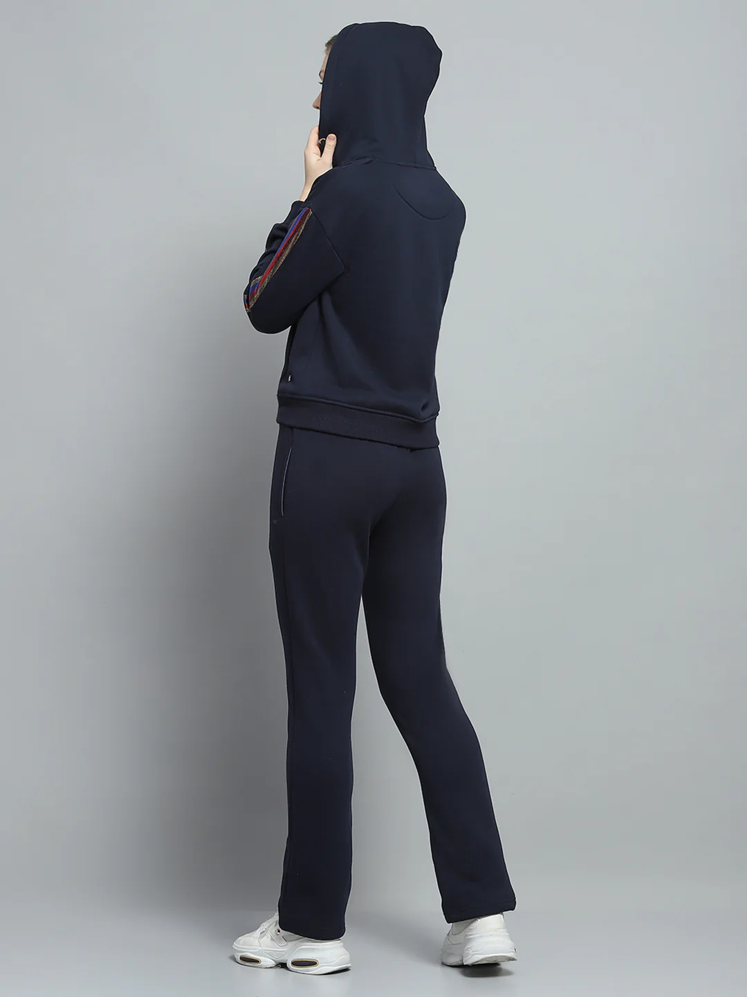Women Navy Blue Printed Hooded Full Sleeve Tracksuit - Image 5
