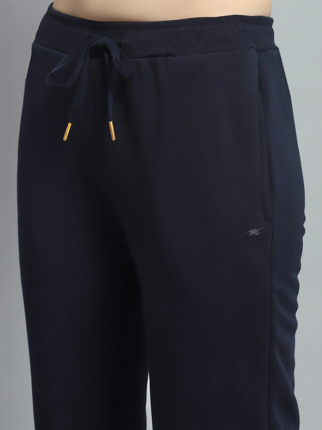 Women Navy Blue Printed Hooded Full Sleeve Tracksuit - Image 9