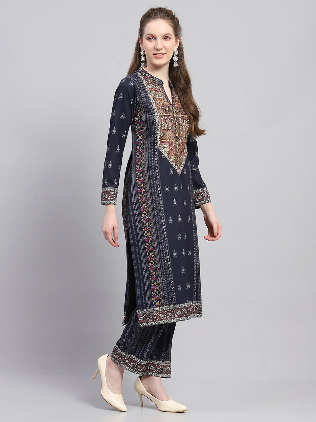 Women Navy Blue Printed Round Neck Full Sleeve Kurti Set with Stole - Image 4