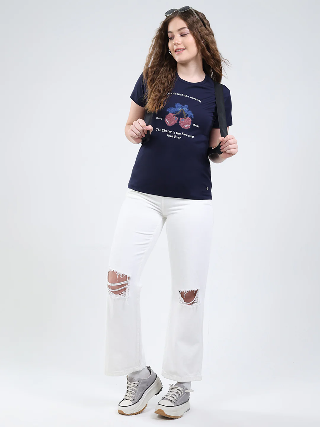 Women Navy Blue Printed Round Neck Half Sleeve Top - Image 2