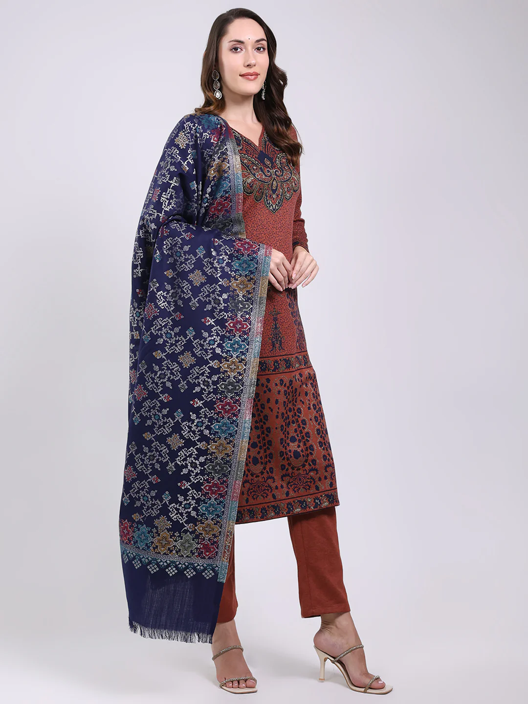 Women Navy Blue Printed Wool Blend Shawl - Image 4