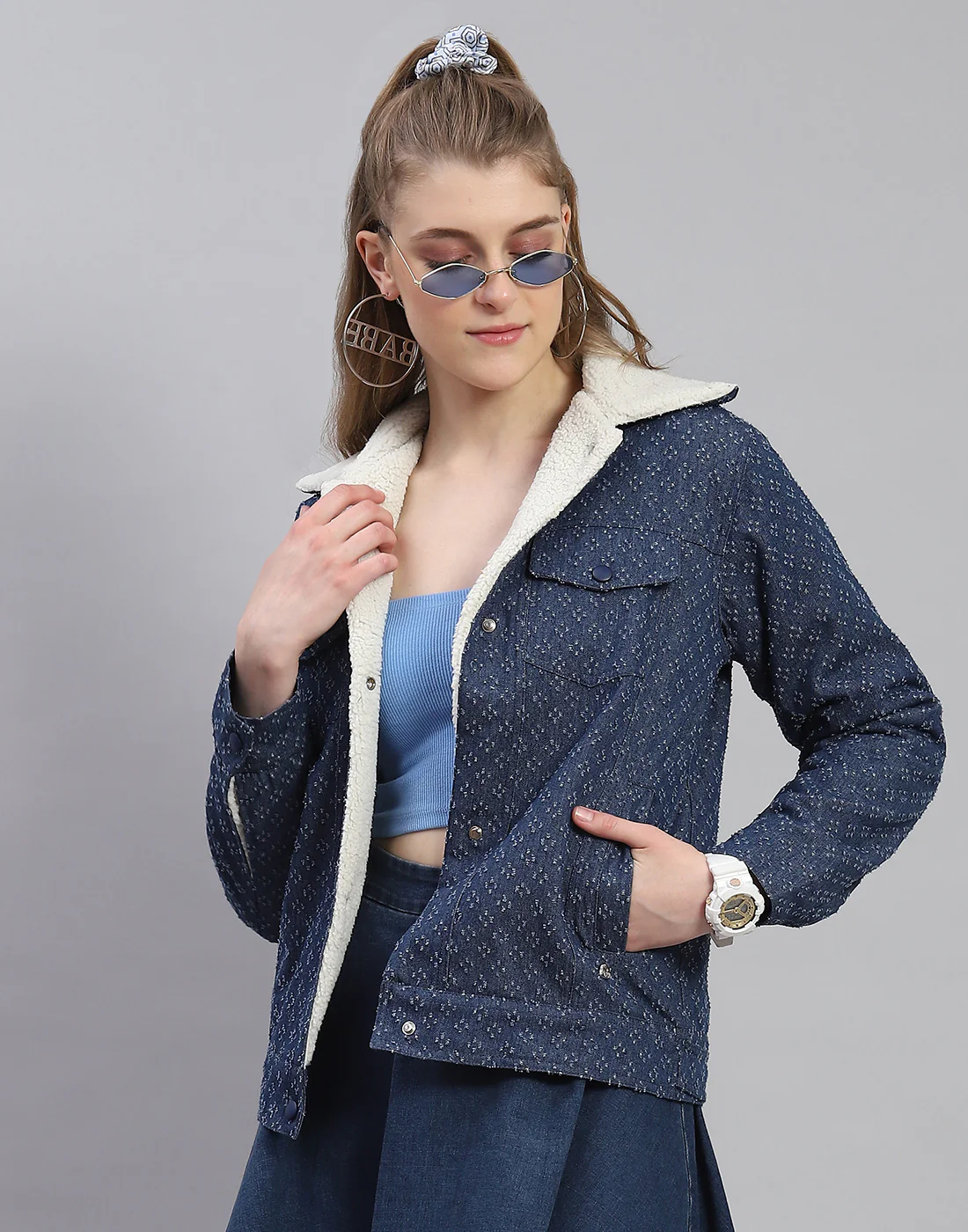 Women Navy Blue Self Design Collar Full Sleeve Jacket - Image 4