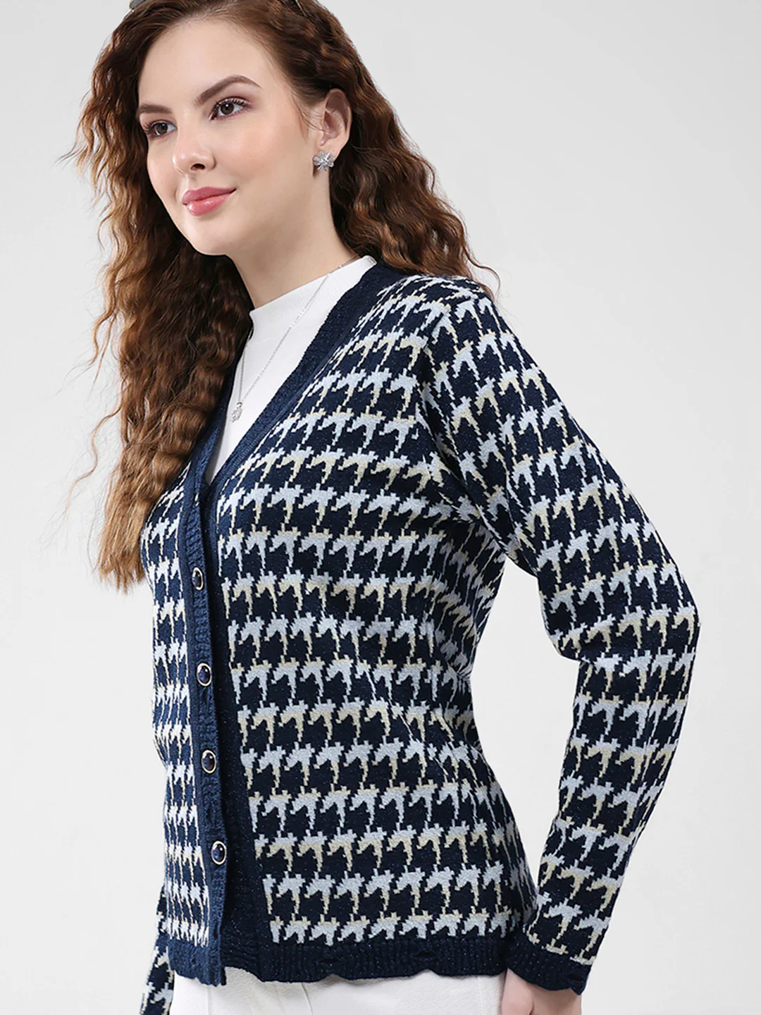 Women Navy Blue Self Design V Neck Full Sleeve Cardigan - Image 6