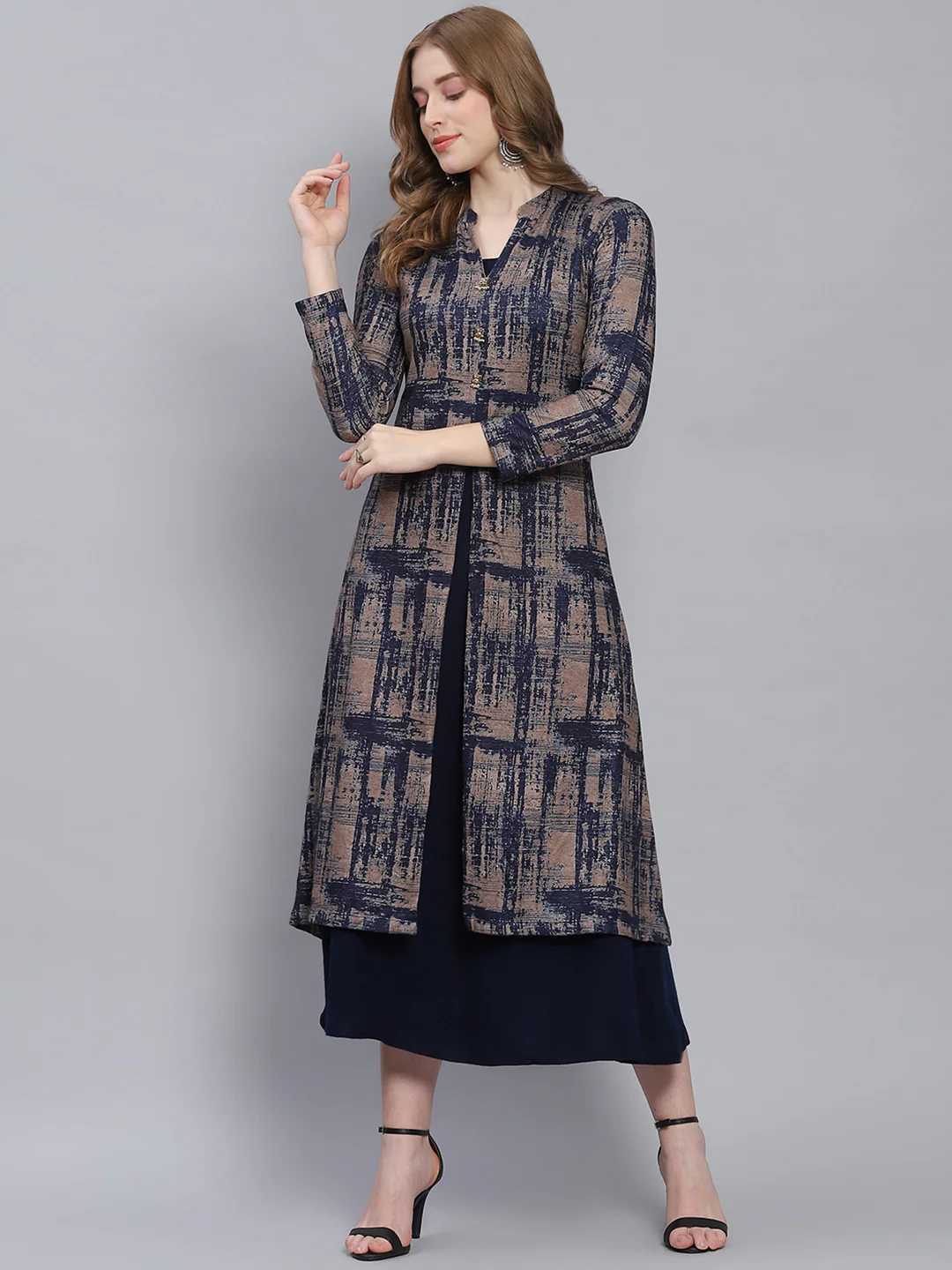 Women Navy Blue Self Design V Neck Full Sleeve Kurtis Set - Image 2