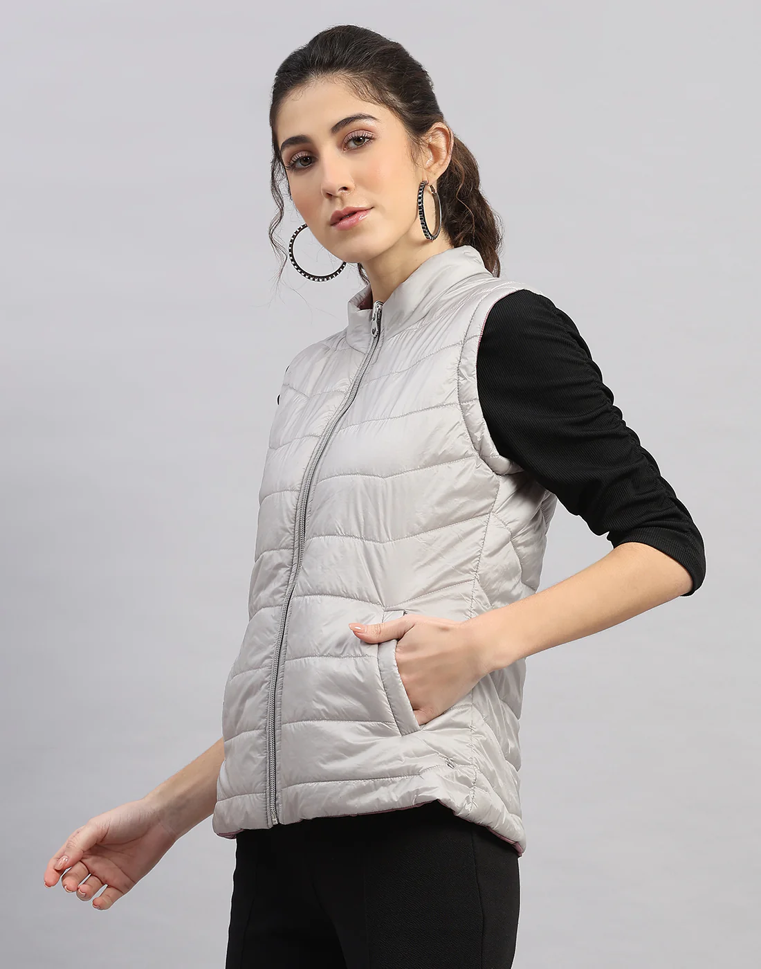 Women Navy Blue Solid Hooded Full Sleeve Jacket - Image 10