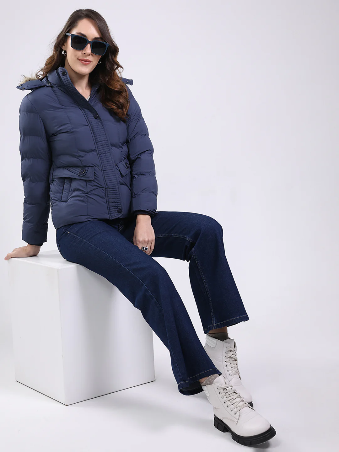 Women Navy Blue Solid Hooded Full Sleeve Jacket - Image 6