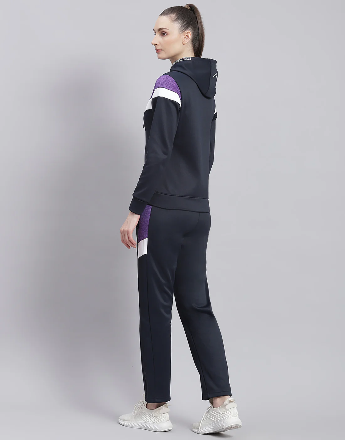 Rock.it Women Navy Blue Solid Hooded Full Sleeve Tracksuit - Image 5
