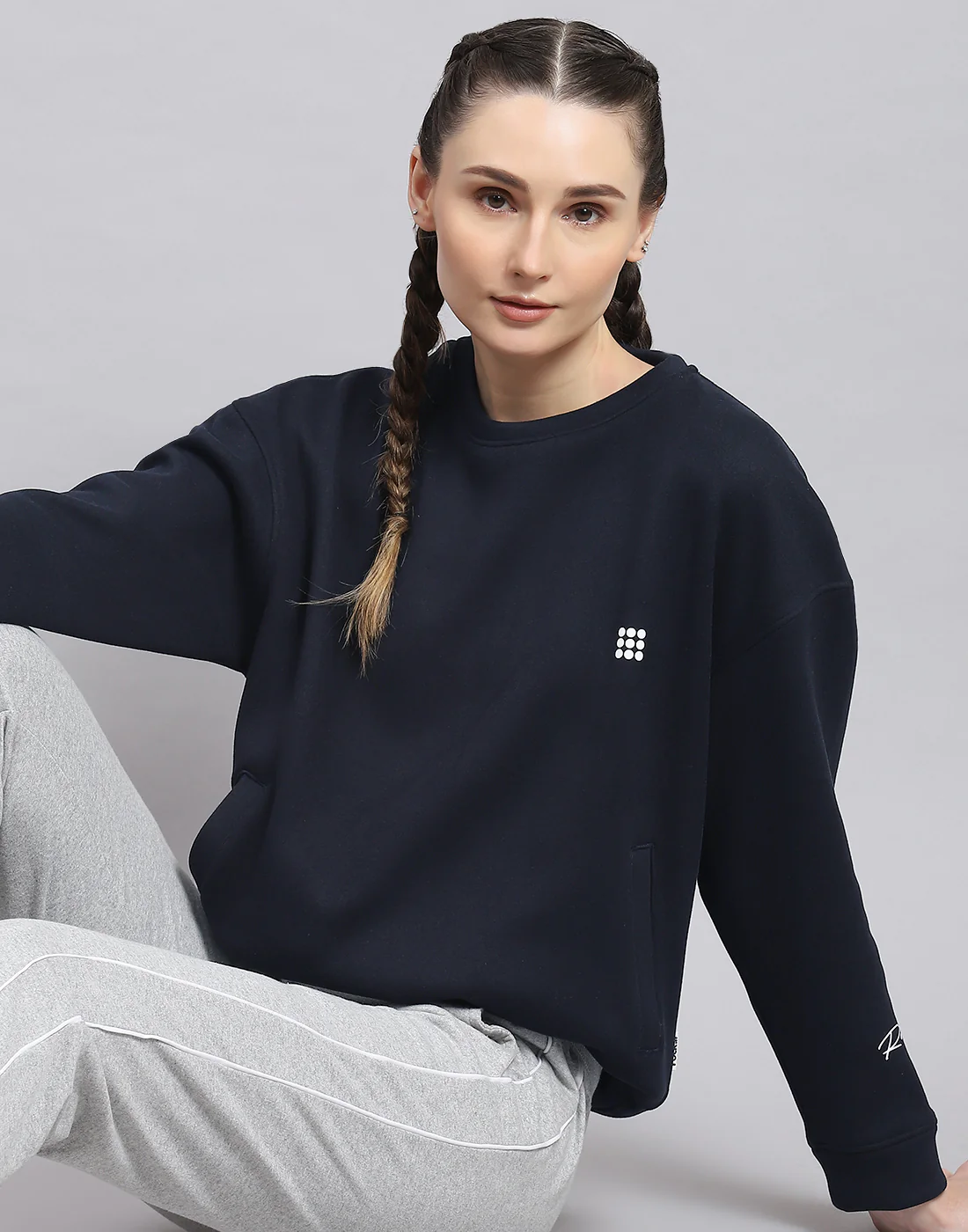 Rock.it Women Navy Blue Solid Round Neck Full Sleeve Sweatshirt - Image 6