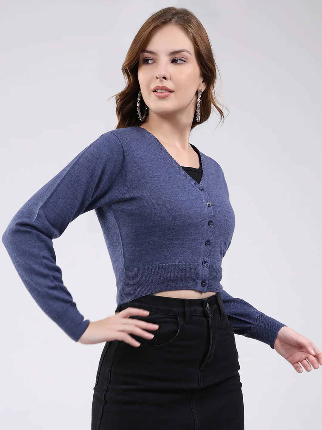 Women Navy Blue Solid V Neck Full Sleeve Blouse - Image 4