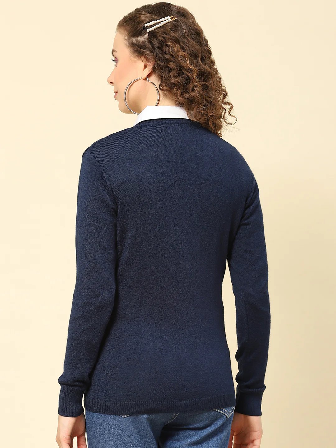 Women Navy Blue Solid V Neck Full Sleeve Cardigans - Image 5