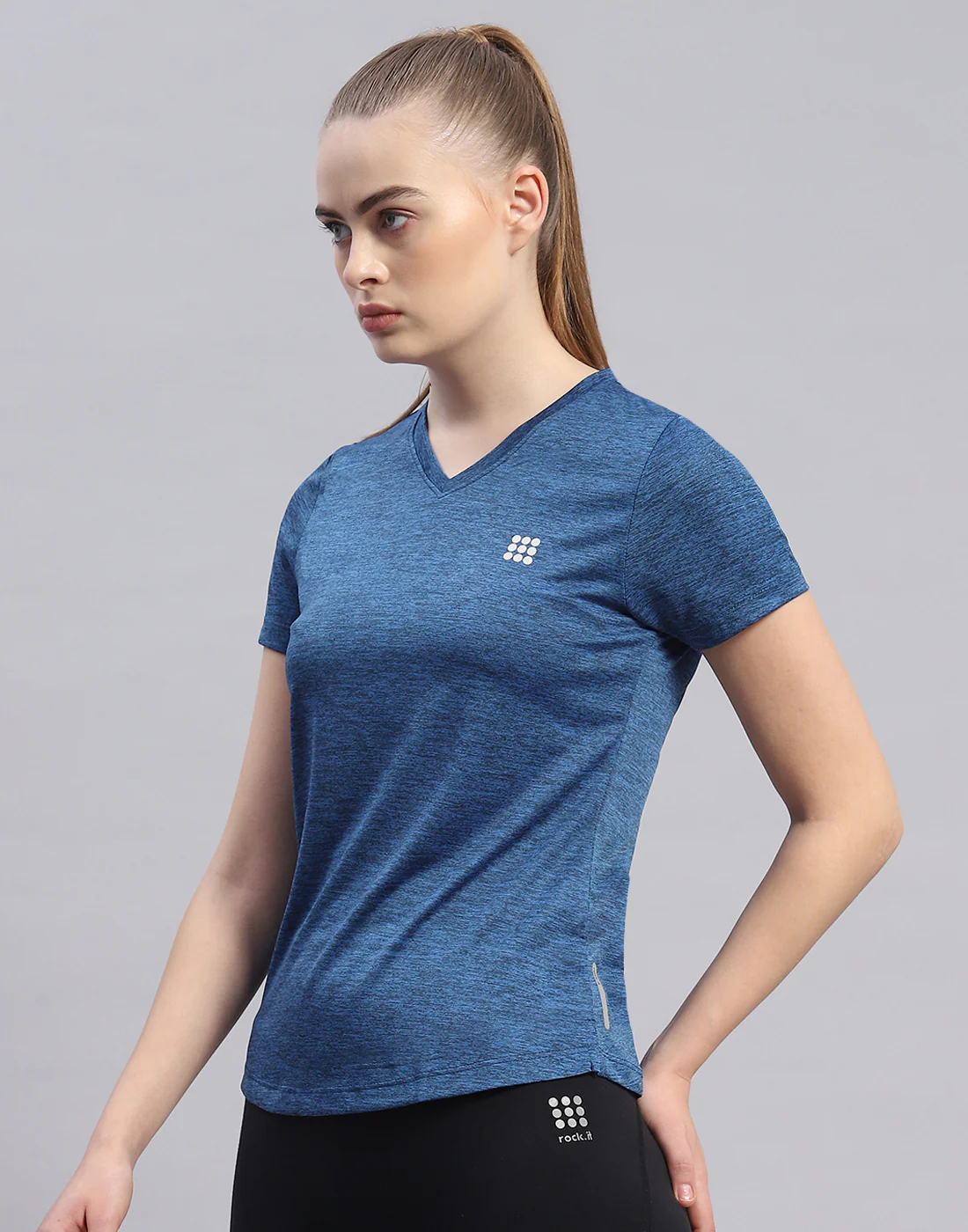 Rock.it Women Navy Blue Solid V Neck Half Sleeve Top - Image 3