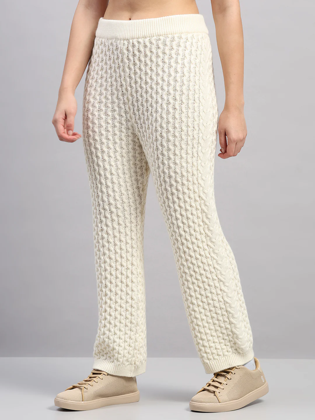 Women Off White Jaquard Round Neck Full Sleeve Cords Set - Image 7