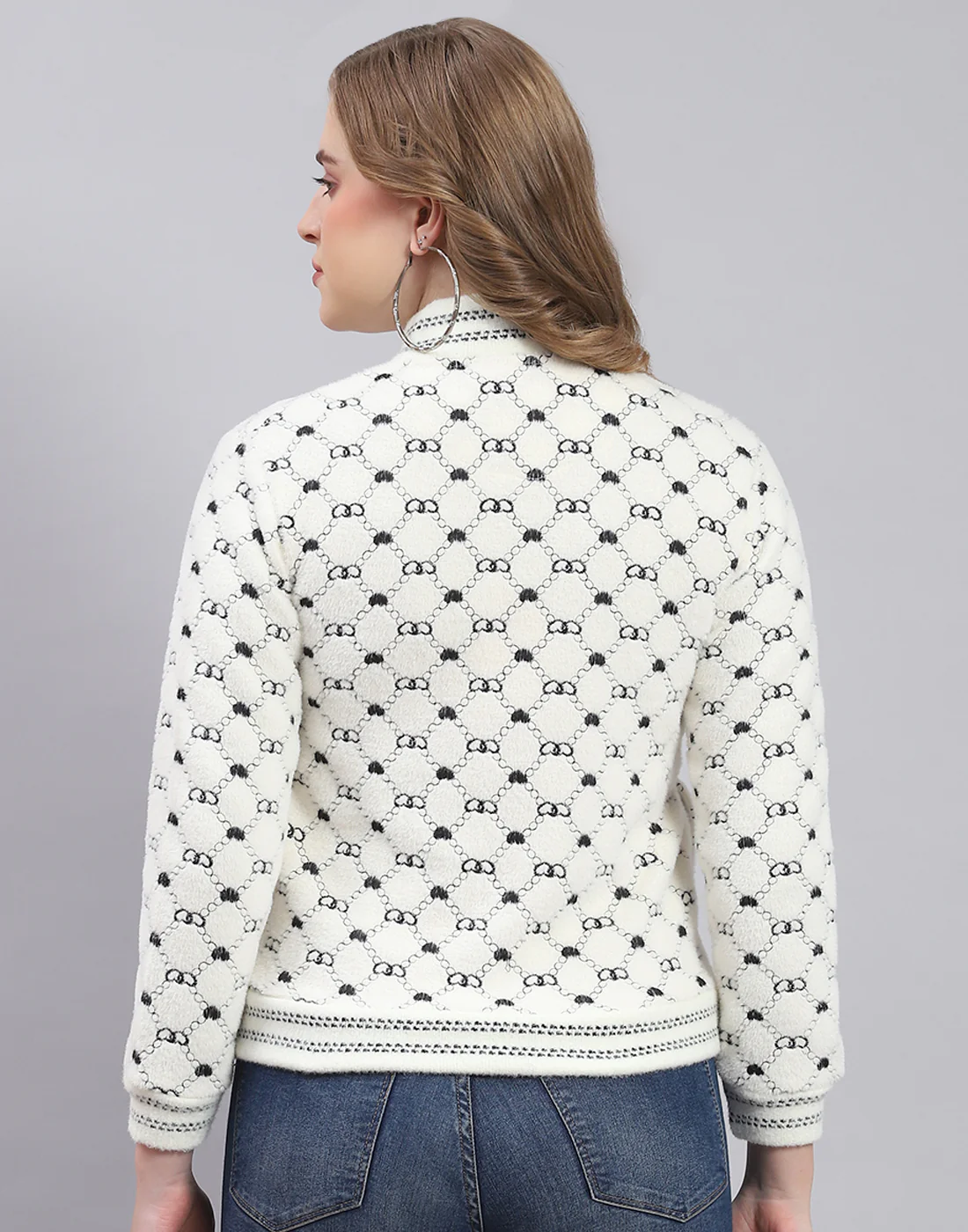 Women Off White Printed H Neck Full Sleeve Sweatshirt - Image 6
