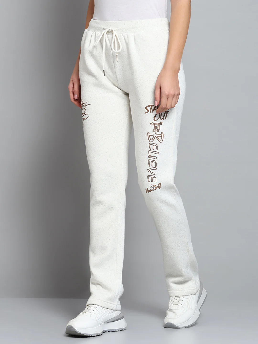 Women Off White Printed Regular Fit Winter Lower - Image 3