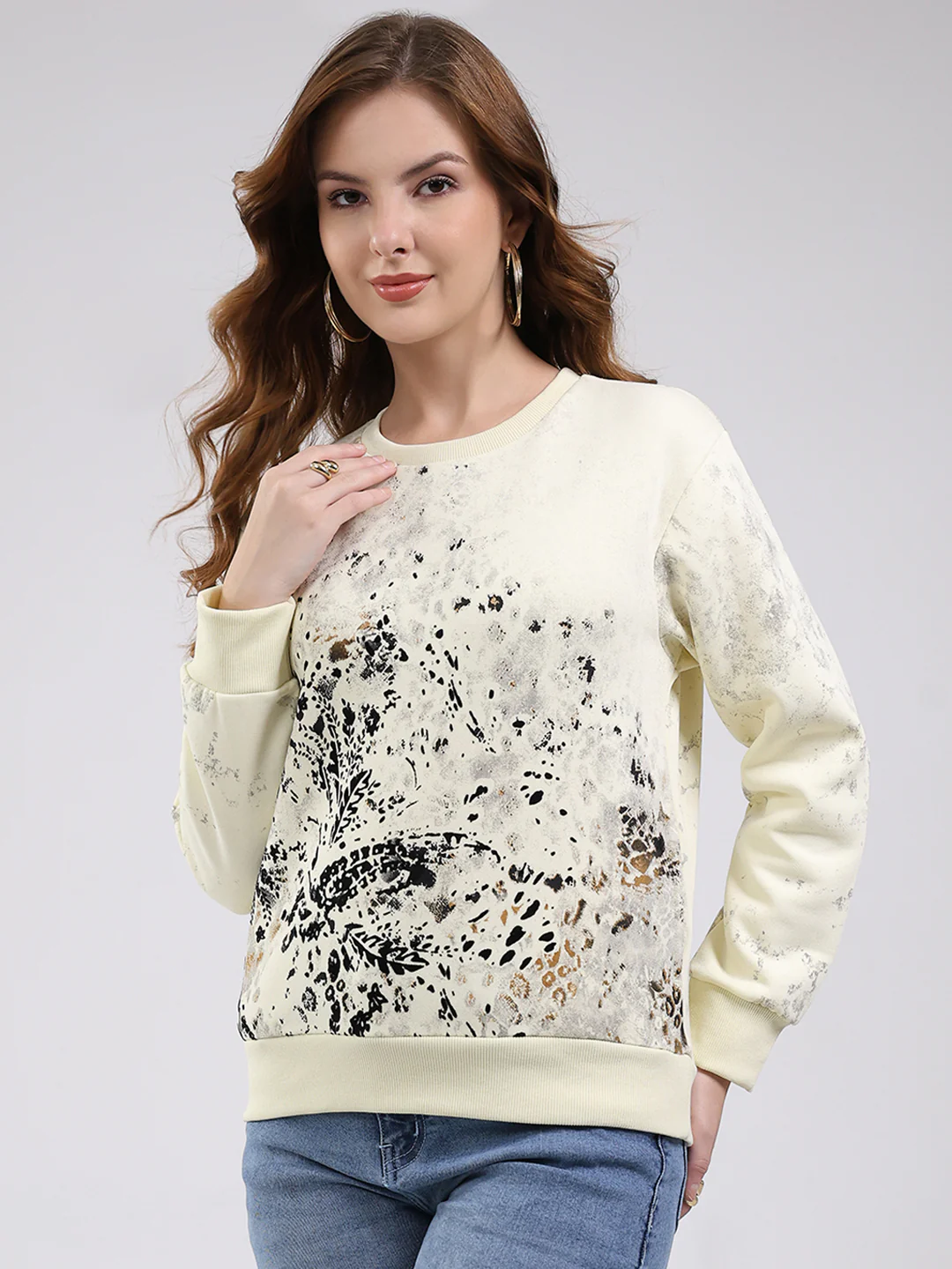 Women Off White Printed Round Neck Full Sleeve Sweatshirt - Image 3