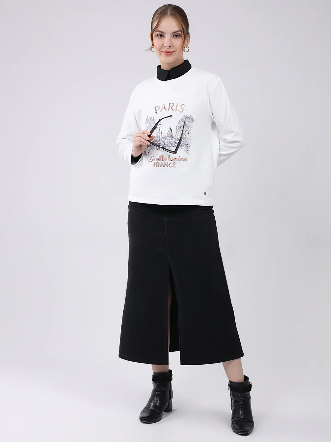 Women Off White Printed Round Neck Full Sleeve Winter Top - Image 2