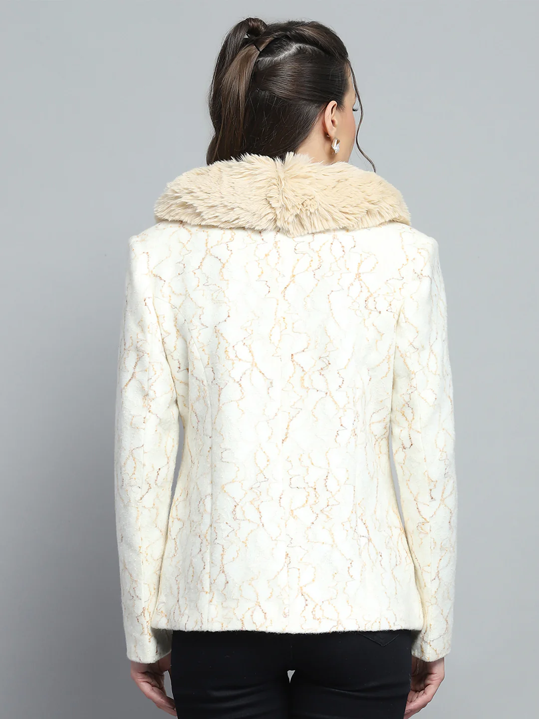 Women Off White Self Design Collar Full Sleeve Coat - Image 5