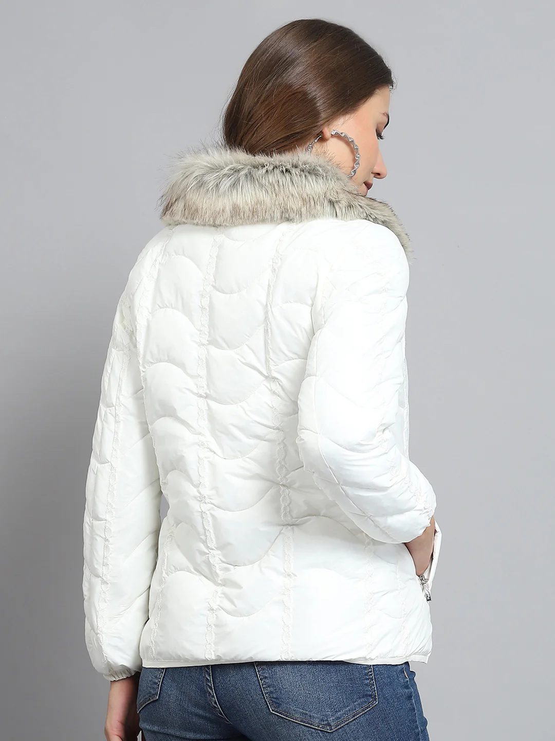 Women Off White Self Design Collar Full Sleeve Jacket - Image 5