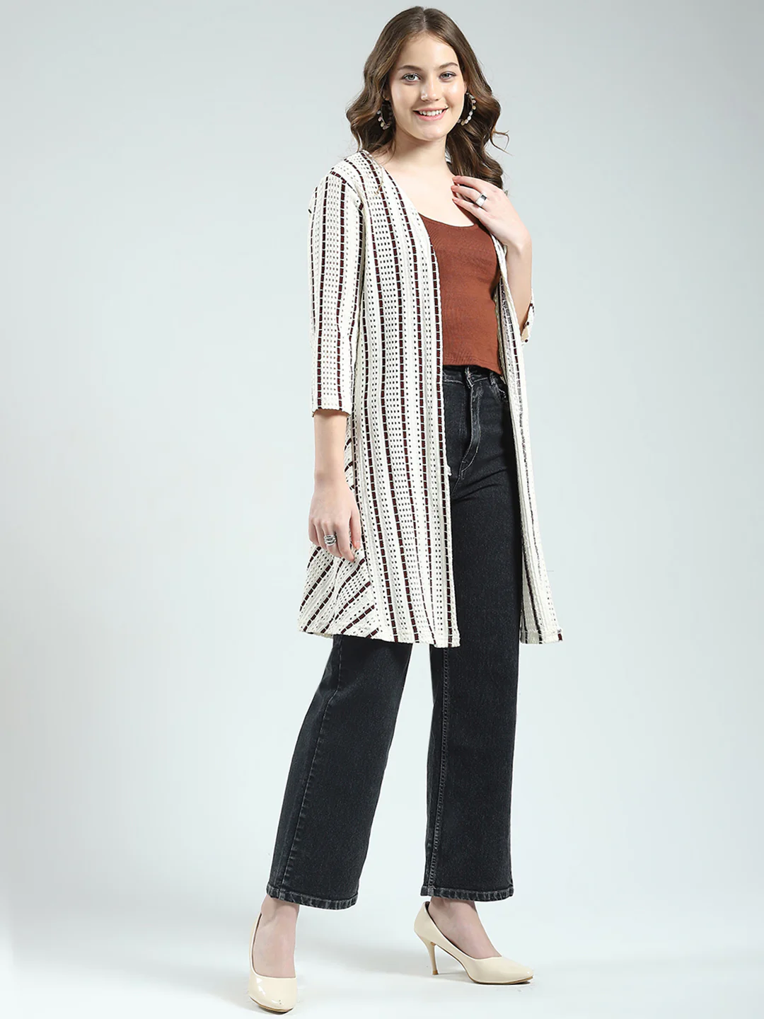 Women Off White Self Design Front Open 3/4th Sleeve Shrug - Image 4
