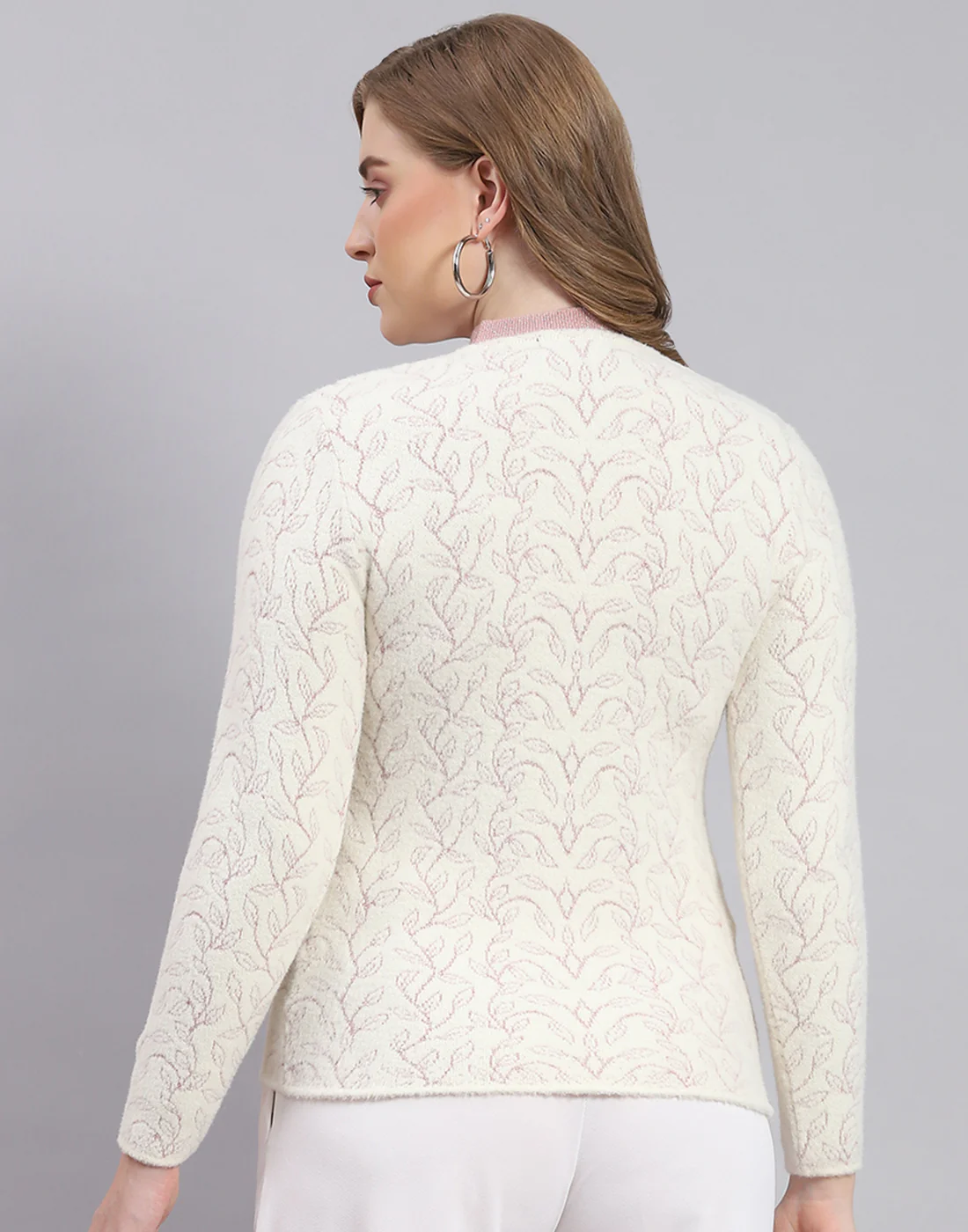 Women Off White Self Design V Neck Full Sleeve Sweater - Image 5
