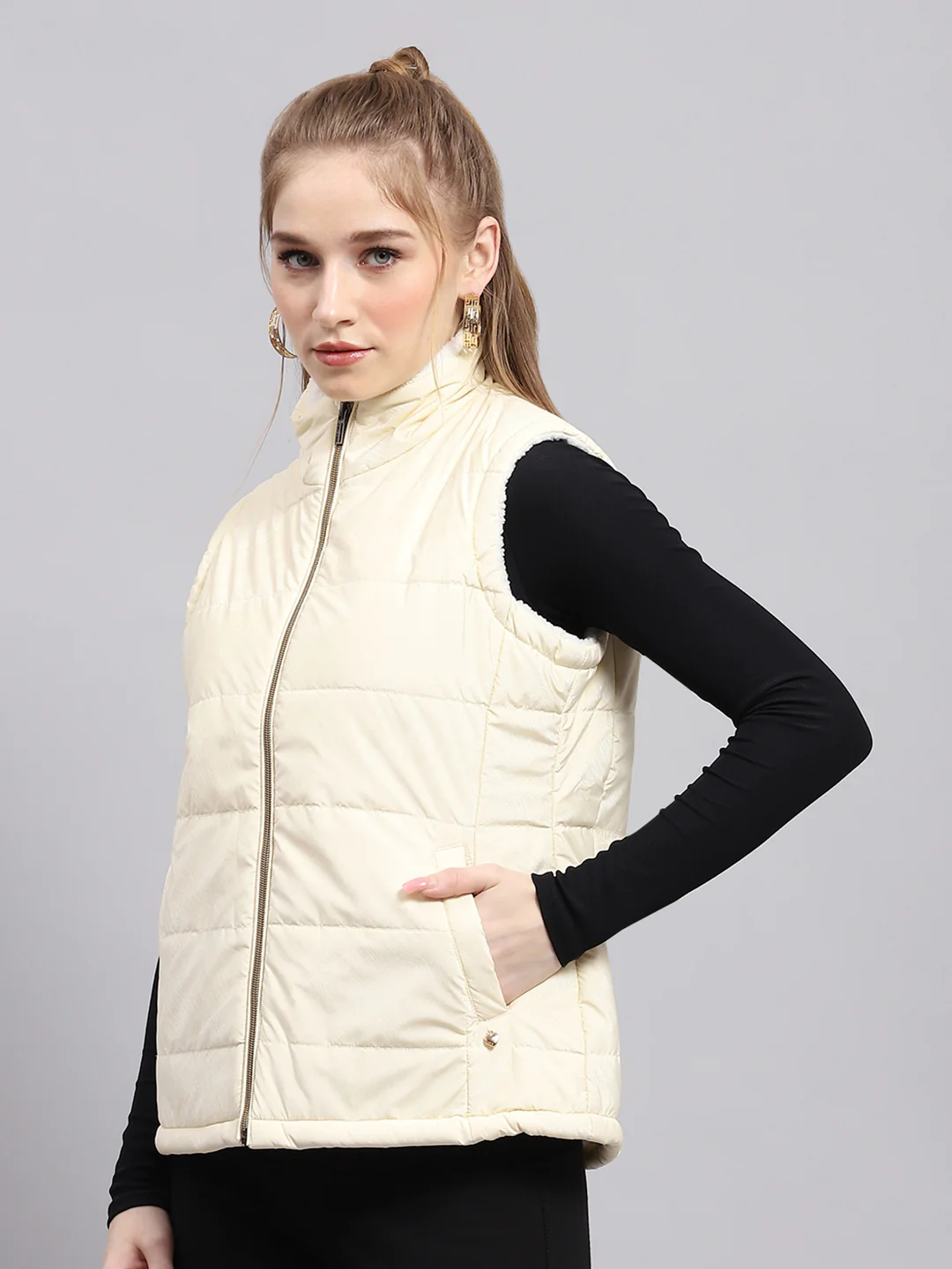Women Off White Solid Mock Neck Sleeveless Jacket - Image 3