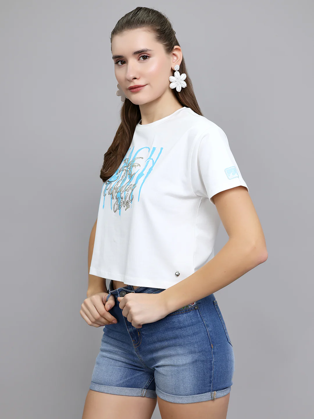 Women Off White Typographic Round Neck Half Sleeve Top - Image 2