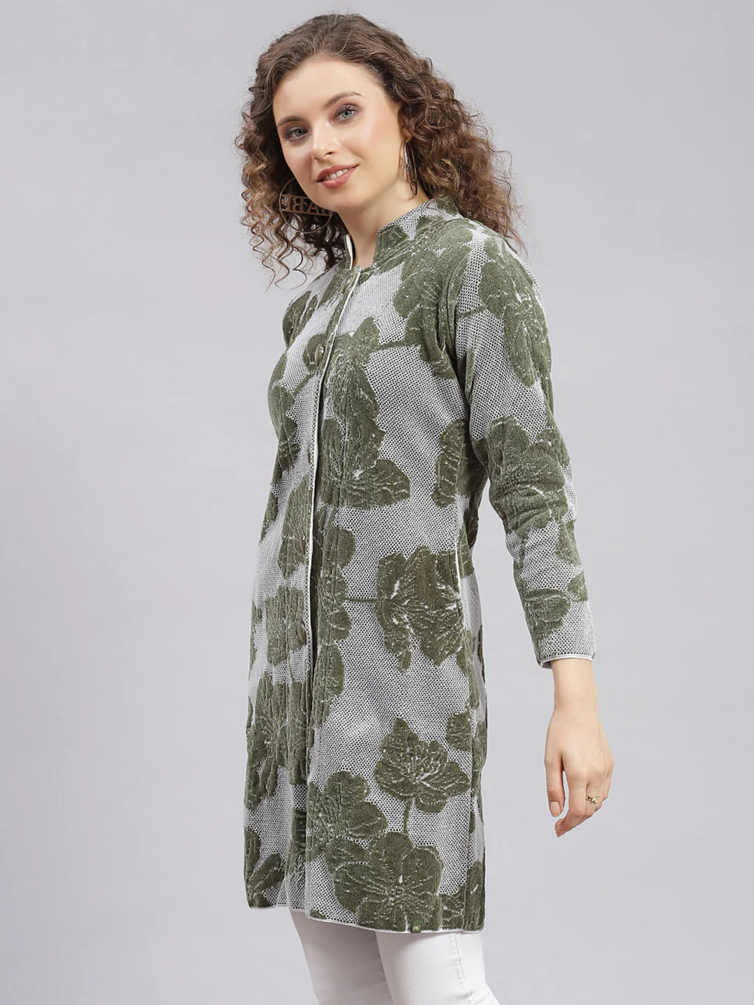 Women Olive Jaquard Wool blend Knitted Coat - Image 3