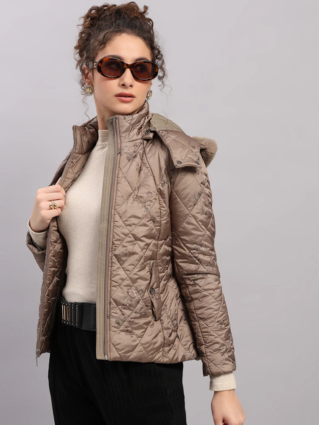 Women Olive Printed Hooded Full Sleeve Jacket - Image 6