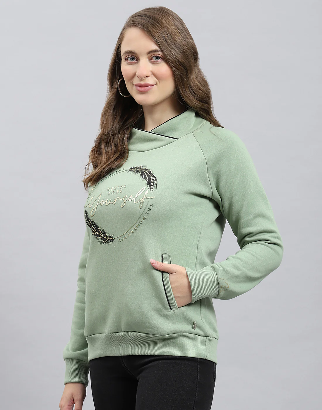 Women Olive Printed Round Neck Full Sleeve Sweatshirt - Image 3