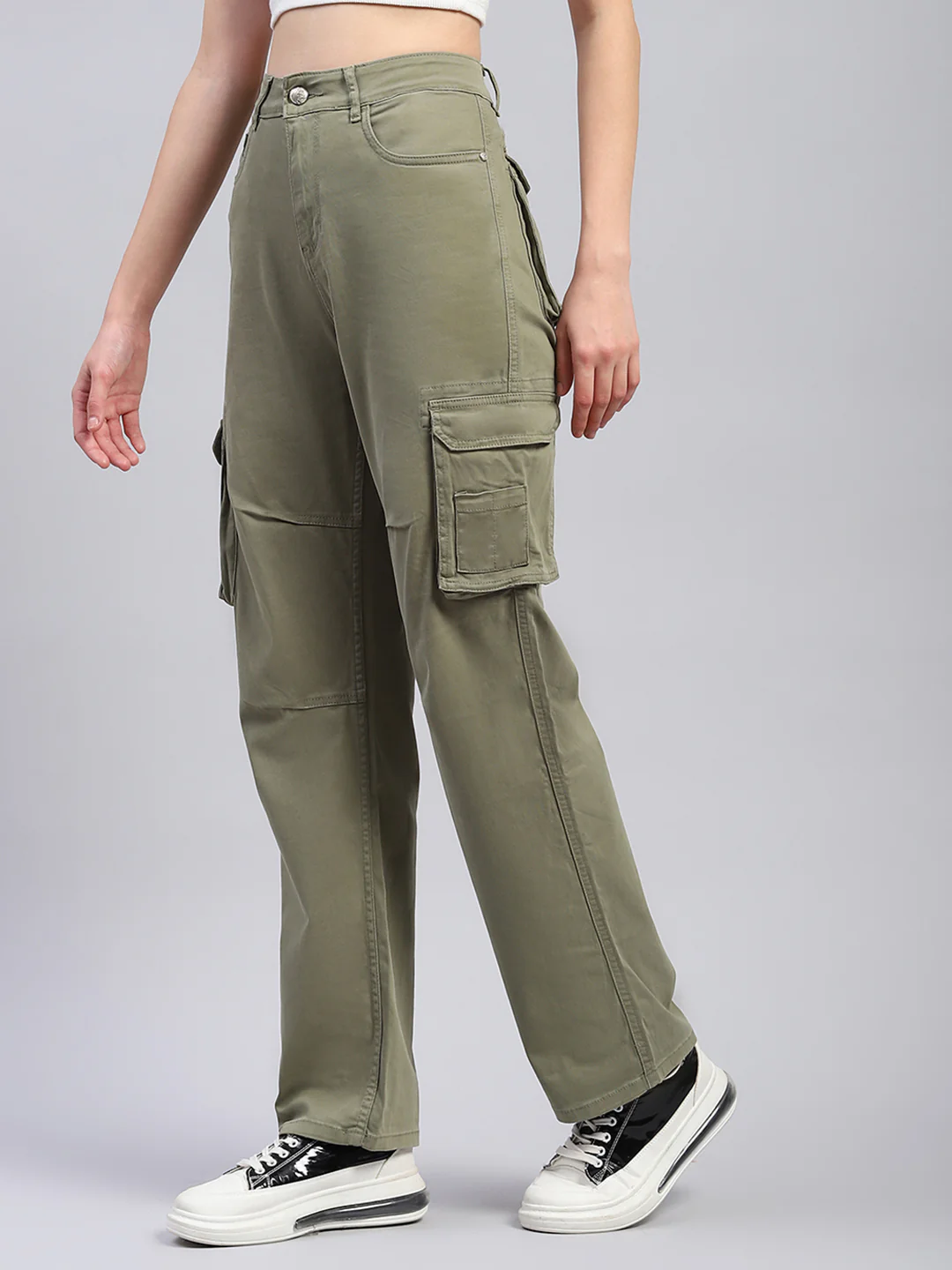 Women Olive Solid Cargo Cargo - Image 3